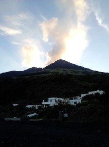 Estromoboli (volcán) 2015